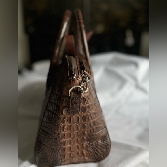 Handmade Leather Alligator Hand Bags - Picture 16 of 16